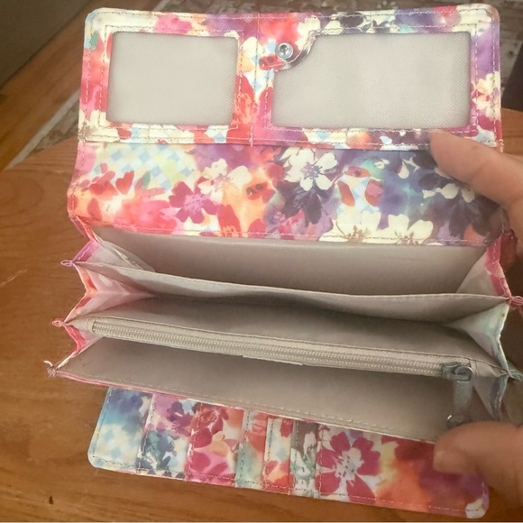 Kipling Multicolor Floral Wallet - Picture 9 of 13